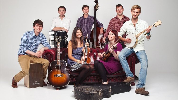 Everything You'll Ever Need To Know About Booking A Ceilidh Band