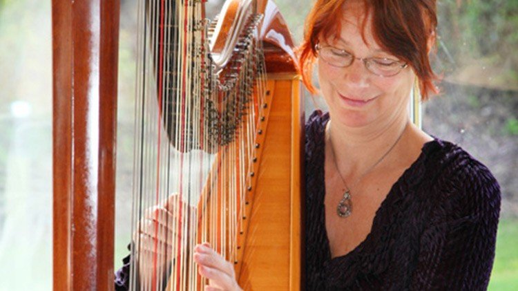 A Day In The Life Of Bristol Harpist MF Harp