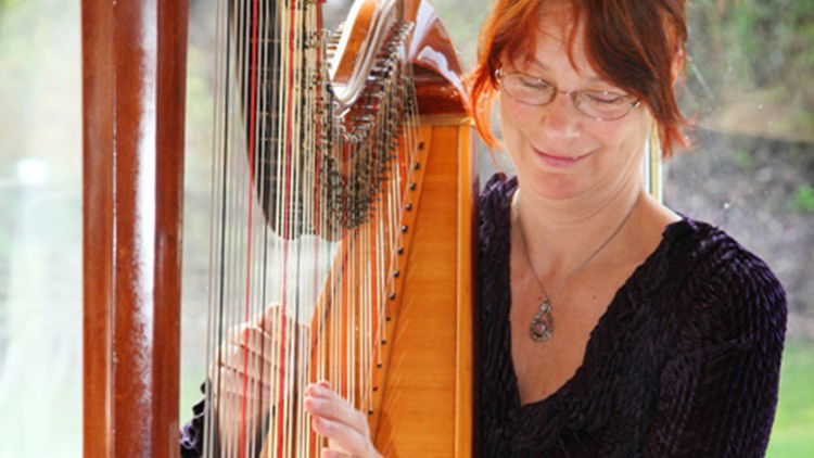 A Day In The Life Of Bristol Harpist MF Harp