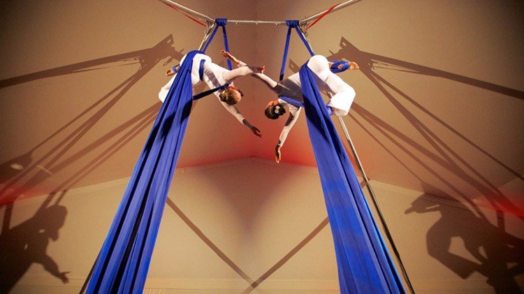 Top 10 Circus Performers For Weddings In 2016