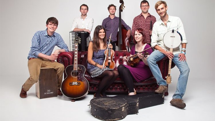 Top 10 Folk Bands For Hire 2016