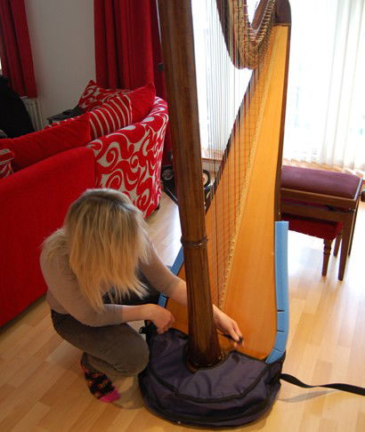 Folding the pedals up