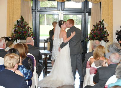 Bride and groom ceremony