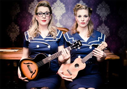 Nancy & Pearl vintage Ukulele duo 