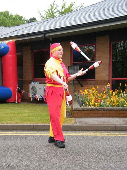 Jester juggling