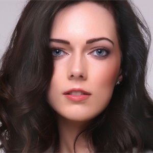 Iona Solo Soprano Classical Crossover Singer Lancashire