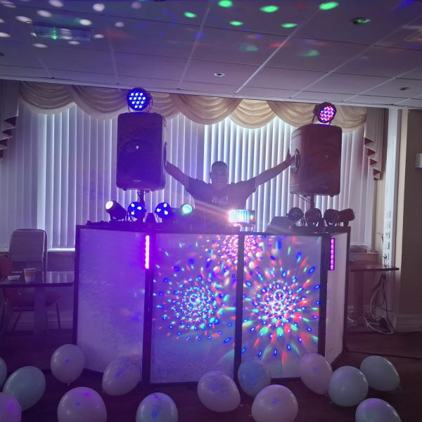 DJ Chris Party DJ Cumbria