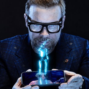Tech Magician David Penn Magician London