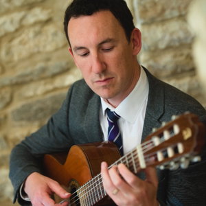 Mike Williams Classical Guitarist Hertfordshire