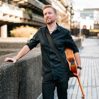 Virtual Gigs With Phil South