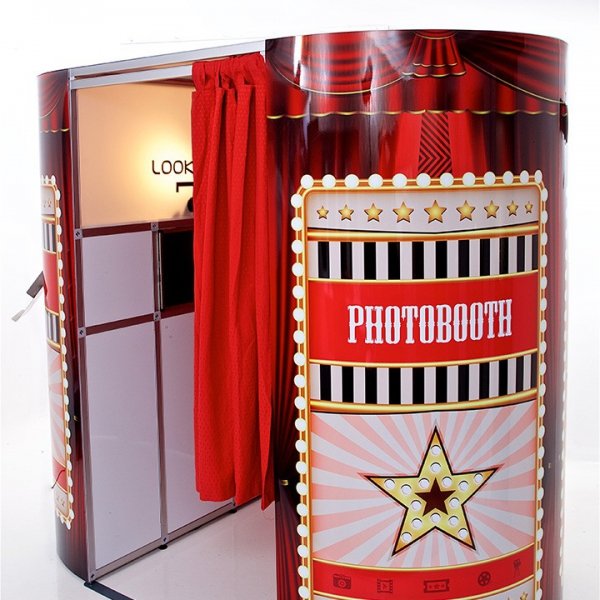 VE Photo Booths Photo Booth Berkshire
