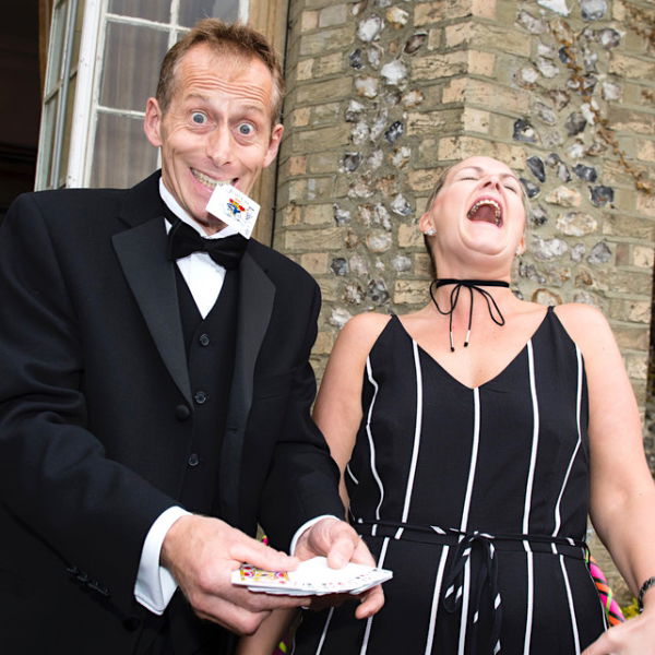 Close Up Magician Brett