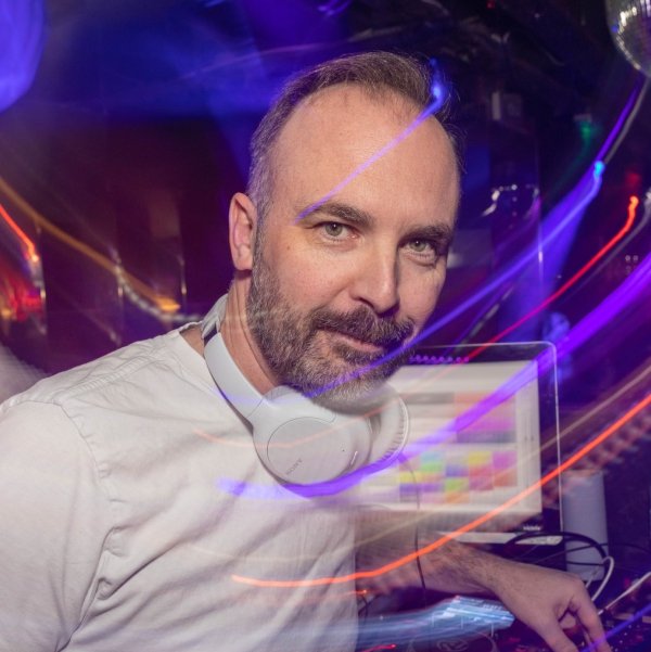 DJ Marc Party DJ Gloucestershire