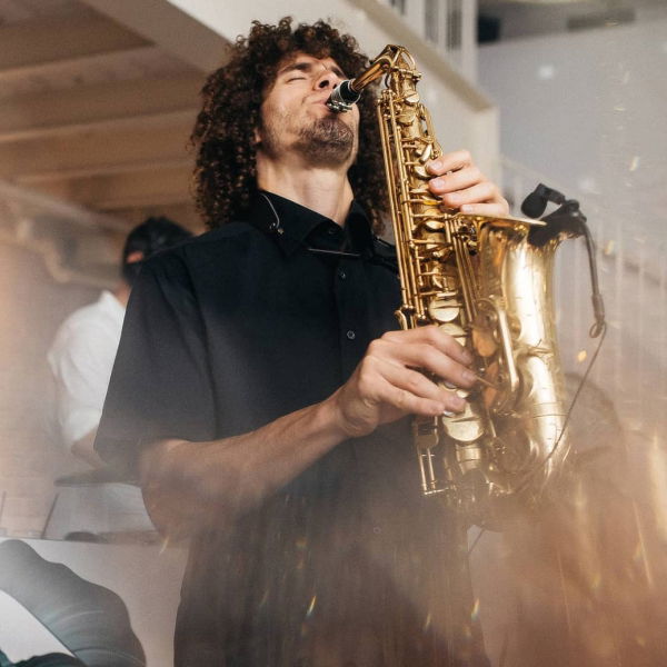 Sax LND Saxophonist London