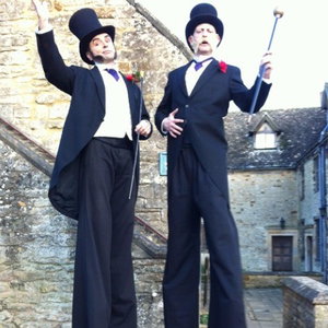 Stilt Walkers Galore Street Performer Northamptonshire