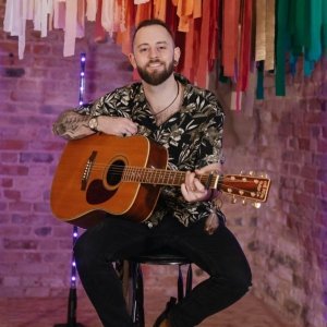 Andy Riverton Singer Guitarist Gloucestershire