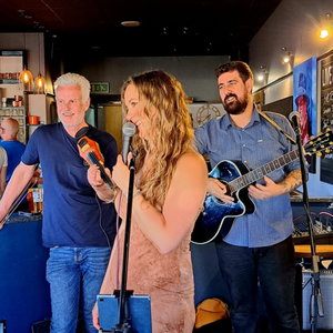 Baker St Acoustic Band West Yorkshire