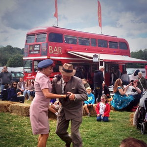 The Bus Bar Mobile Bar Gloucestershire
