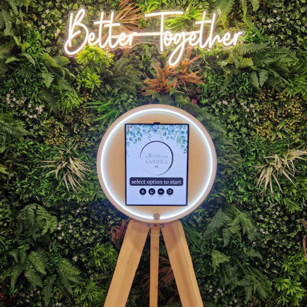 Elegant Classic Selfie Booth