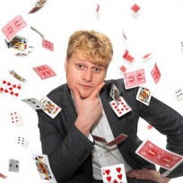 Close Up Magician Russ Magician Staffordshire