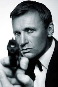 Steve Wright as Daniel Craig Lookalike Suffolk