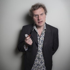Noel James Comedian London