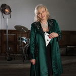 View the artist's profile Fay Presto Magician Review