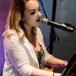 View the artist's profile Francesca Piano Pianist Review Exhibition / Trade Fair