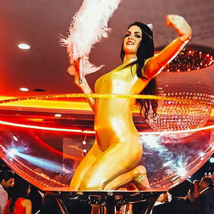 Giant Martini Dancer Dancer Kent