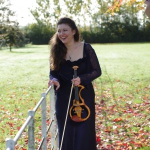 Amber Strings Electric Violin Performing To Backing Tracks Worcestershire