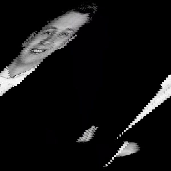 Jack The Luxury Magician