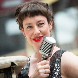 Jazz With A Twist Jazz Singer Nottinghamshire