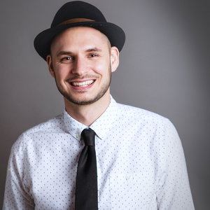 Jon Andrews Solo Artist, Duo or Trio London