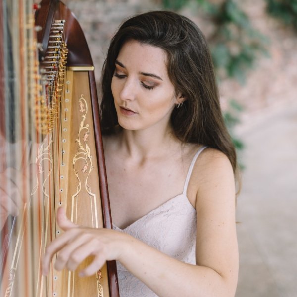 Francesca Harp Harpist East Yorkshire