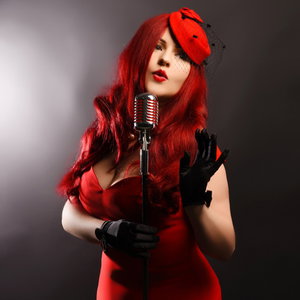 Miss Scarlet La Rouge Jazz Singer Derbyshire