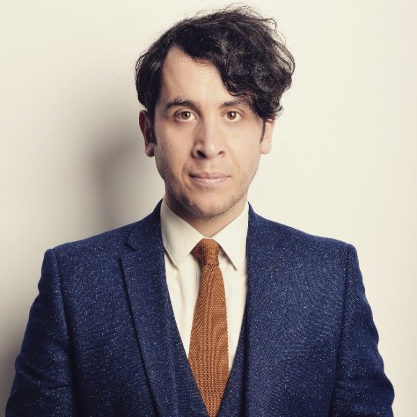Pete Firman Comedy Stage Magician London