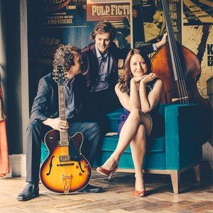 Phoebe and The Live Lounge Boys Acoustic Jazz & Pop Trio Surrey