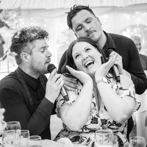 Super Singing Waiters Singing Waiter West Yorkshire
