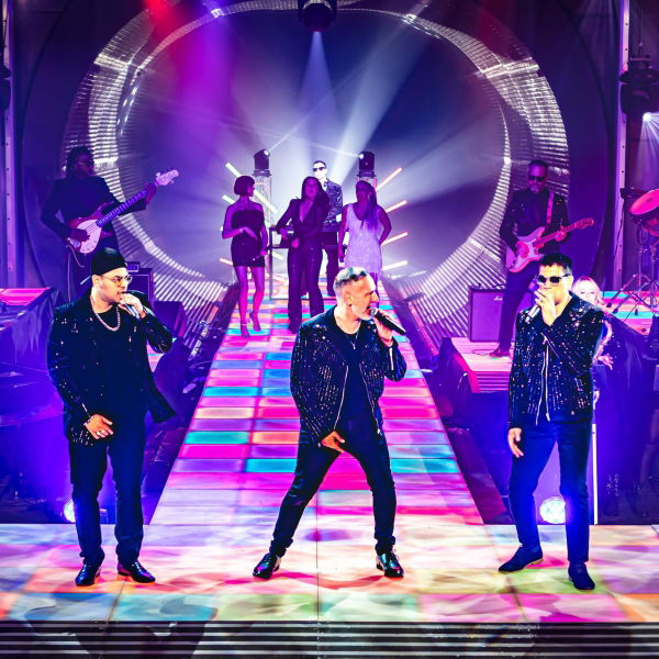 Apex Live Party Showband Essex