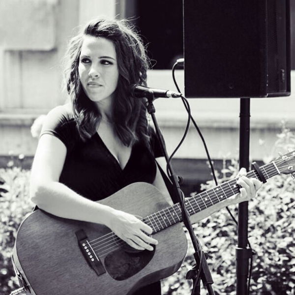 Elle Williams London