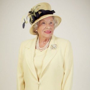 HRH Queen Elizabeth II (Patricia Ford) Queen Elizabeth Look alike Staffordshire