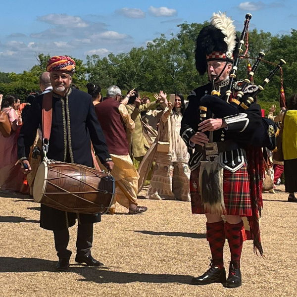 Scottish Piper and Dhol Drummer
