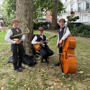 Silver St Dixie Trio Jazz Band Hertfordshire