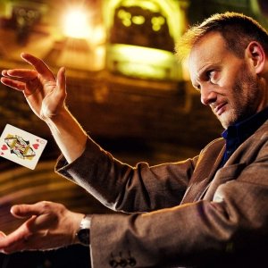Simon Magician Magician Berkshire