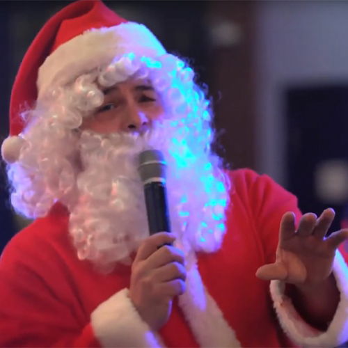 Singing Santa