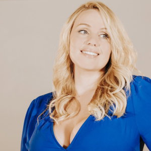 Dee Solo Singer With Tracks Northamptonshire