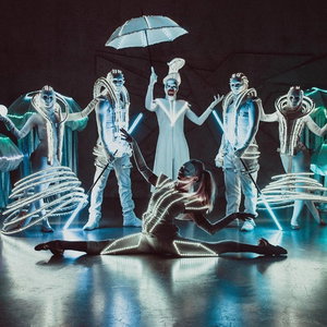 Mysterious WHITE LED show Dancer London
