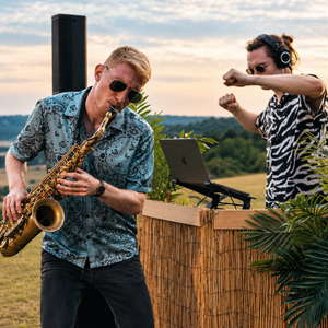 Sunset Fiesta Saxophonist London