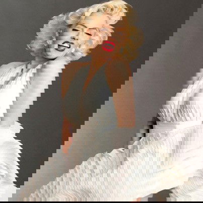 Marilyn Monroe  (Suzie Kennedy)