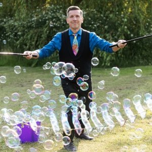 The Bubble Show Bubble Entertainer Dorset
